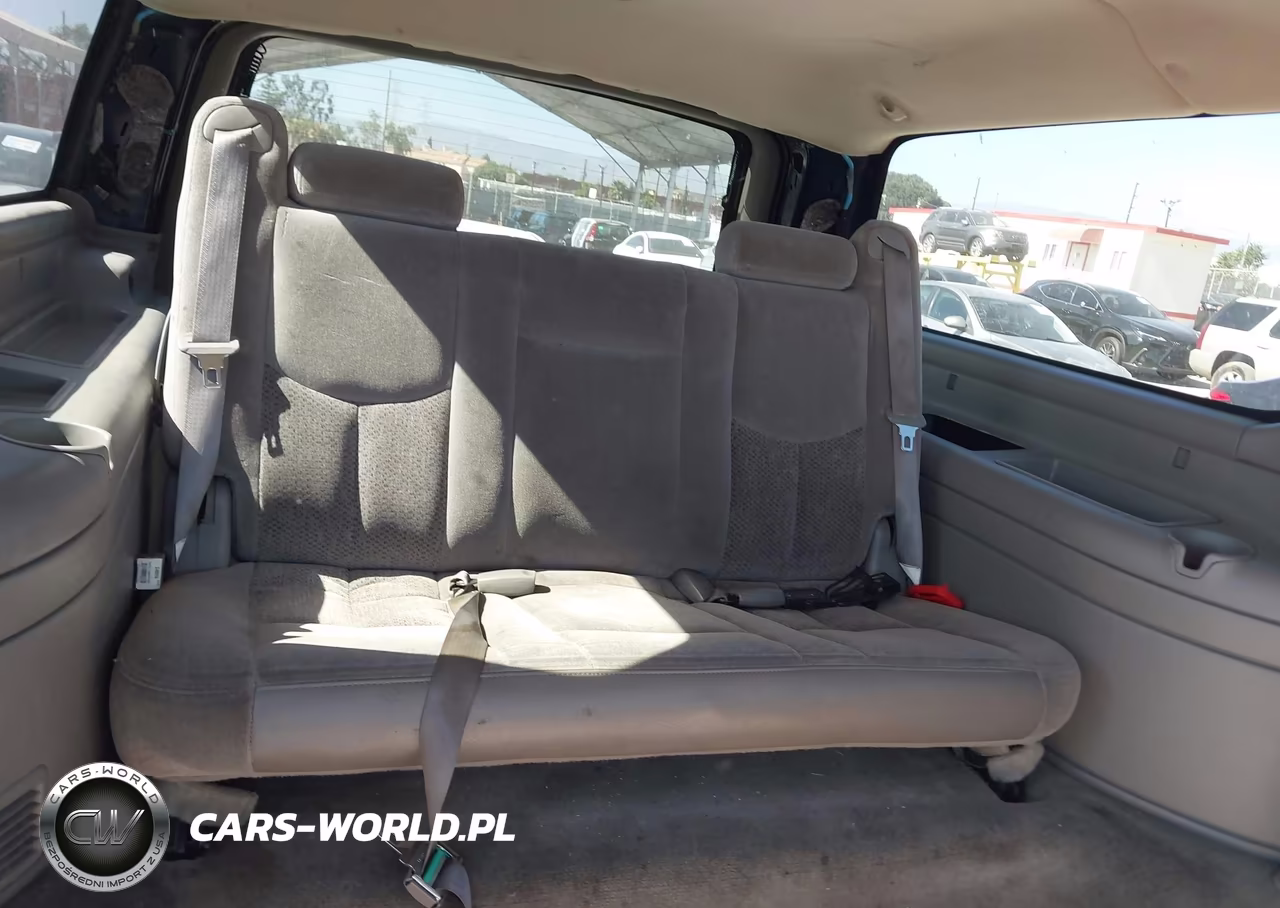 2004 Chevrolet Suburban 1500 Ls VIN:1GNEC16TX4J172502 - 8