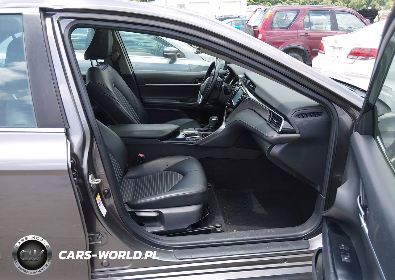2019 Toyota Camry Se VIN:4T1B11HK5KU210876 - 5