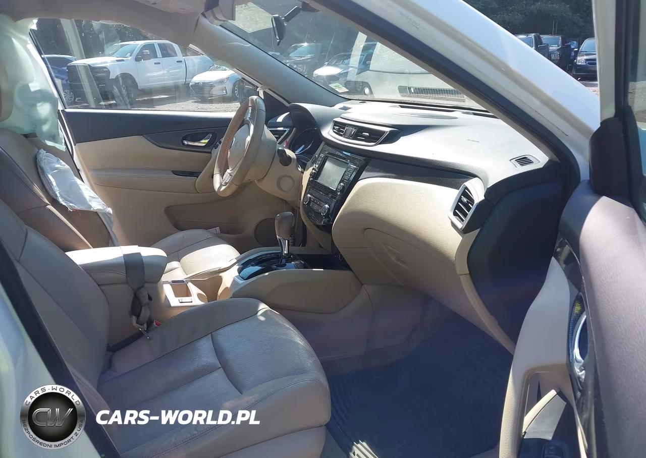 2015 Nissan Rogue Sl VIN:5N1AT2MT8FC759963 - 5