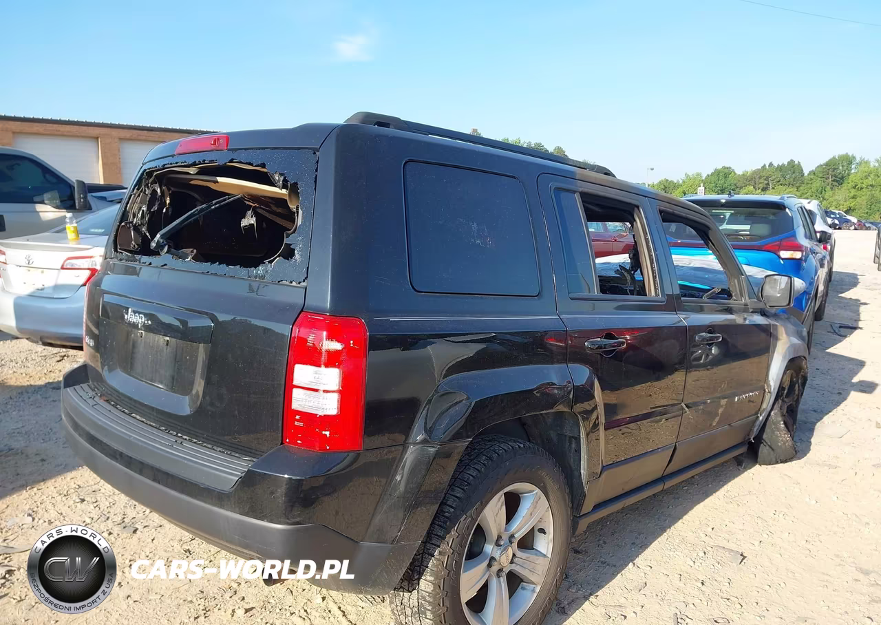 2017 Jeep Patriot Sport VIN:1C4NJRBB4HD211955 - 4