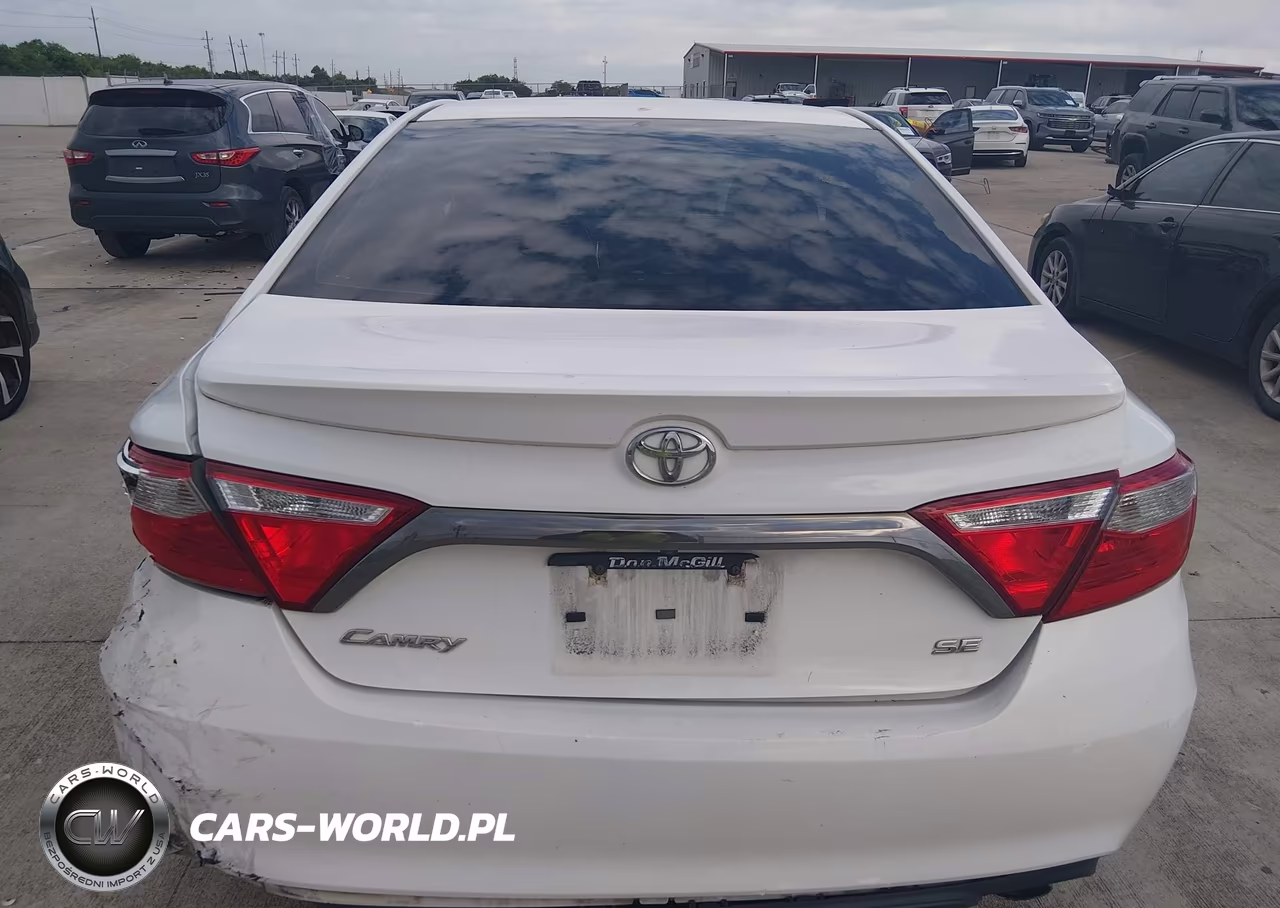 2017 Toyota Camry Se VIN:4T1BF1FK2HU792142 - 16