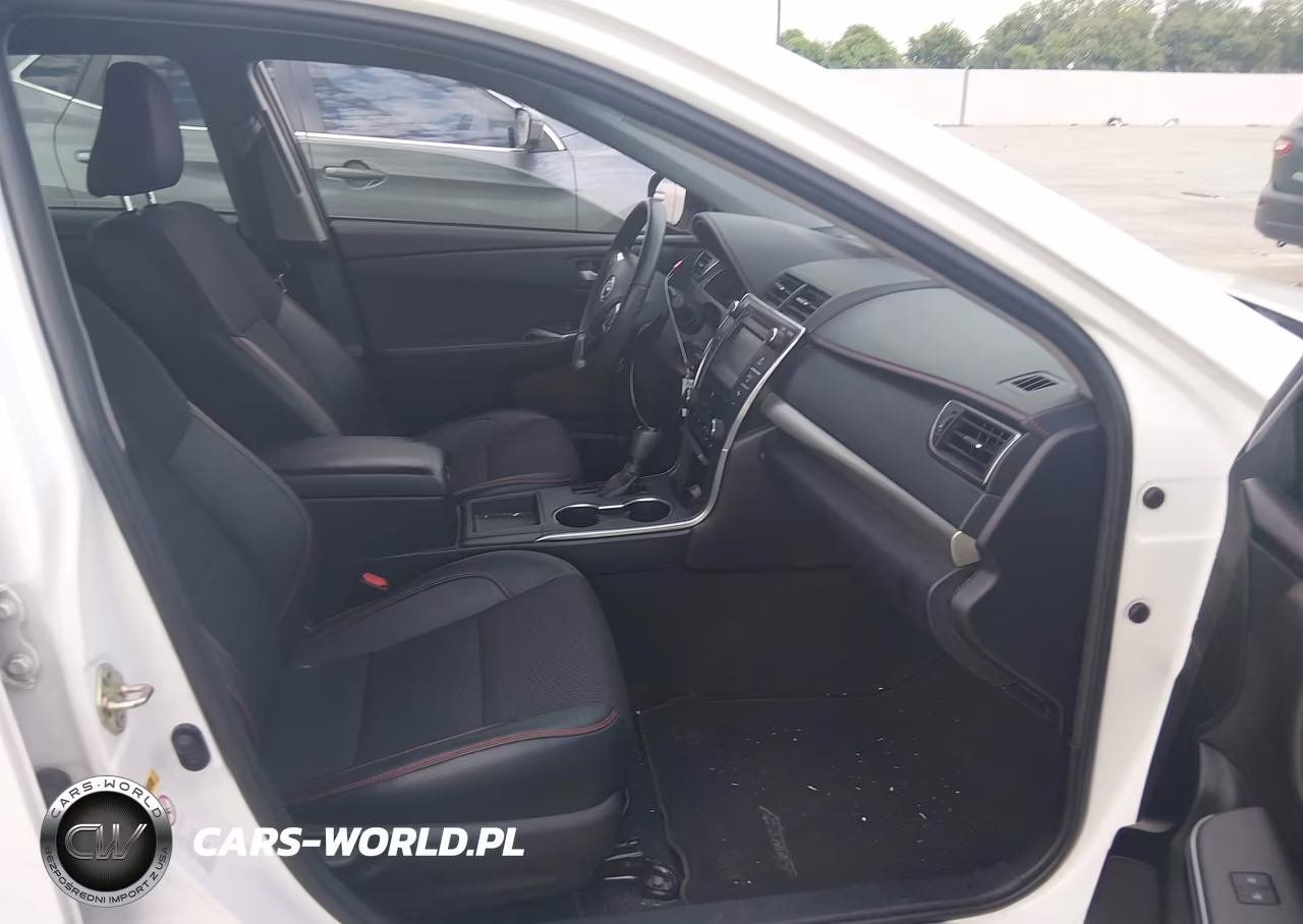 2017 Toyota Camry Se VIN:4T1BF1FK2HU792142 - 5