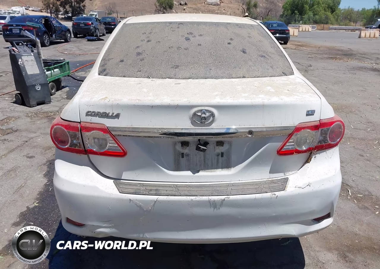 2013 Toyota Corolla Le VIN:5YFBU4EE1DP209493 - 16
