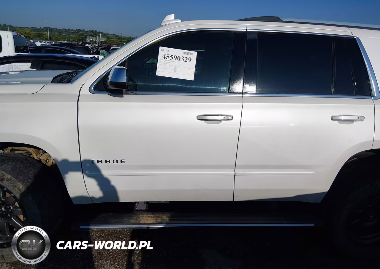 2017 Chevrolet Tahoe Premier VIN:1GNSKCKC7HR207009 - 14