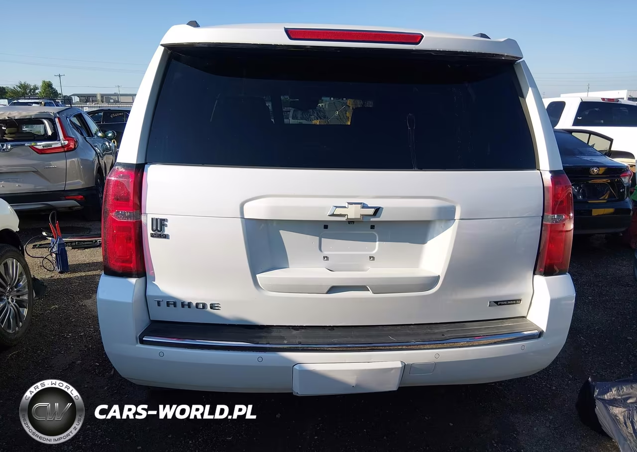 2017 Chevrolet Tahoe Premier VIN:1GNSKCKC7HR207009 - 16