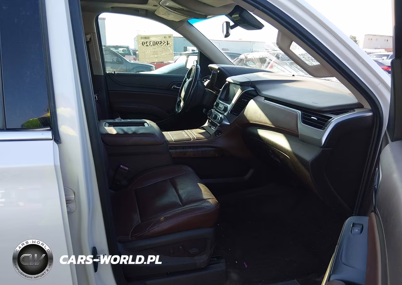 2017 Chevrolet Tahoe Premier VIN:1GNSKCKC7HR207009 - 5