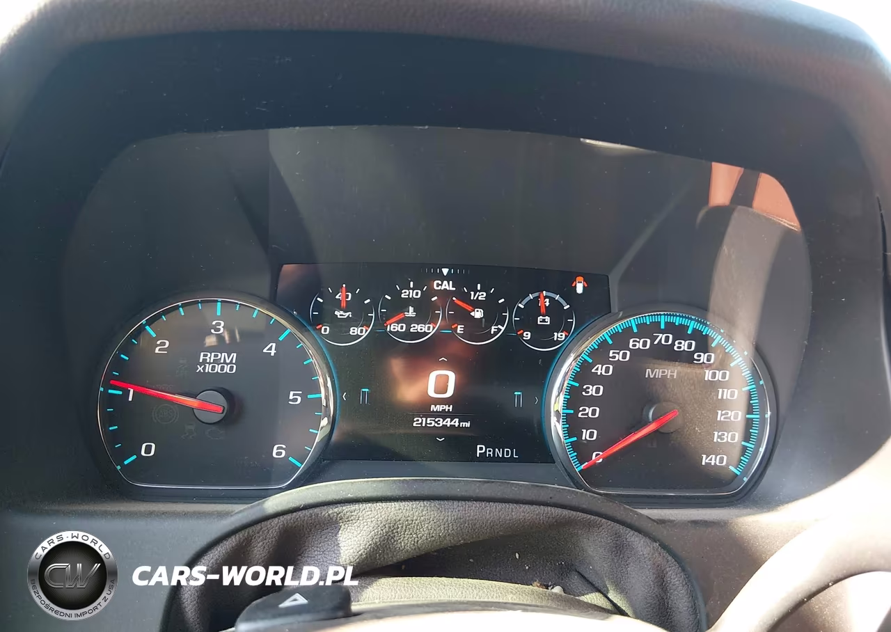 2017 Chevrolet Tahoe Premier VIN:1GNSKCKC7HR207009 - 7