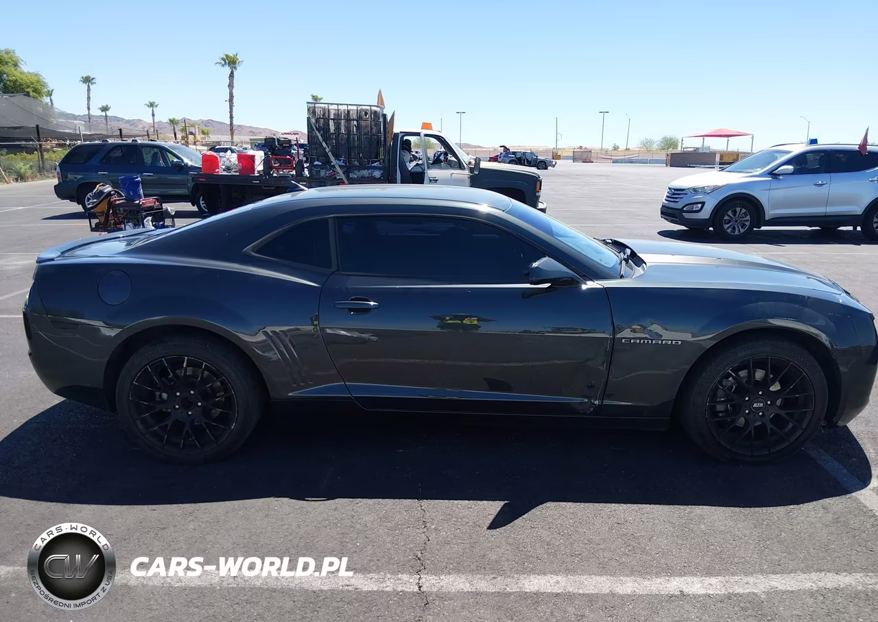 2013 Chevrolet Camaro 1Ls VIN:2G1FE1E30D9201972 - 13