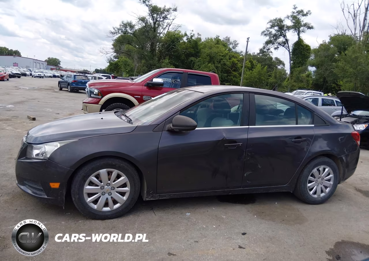 2011 Chevrolet Cruze Ls VIN:1G1PC5SH9B7104513 - 14