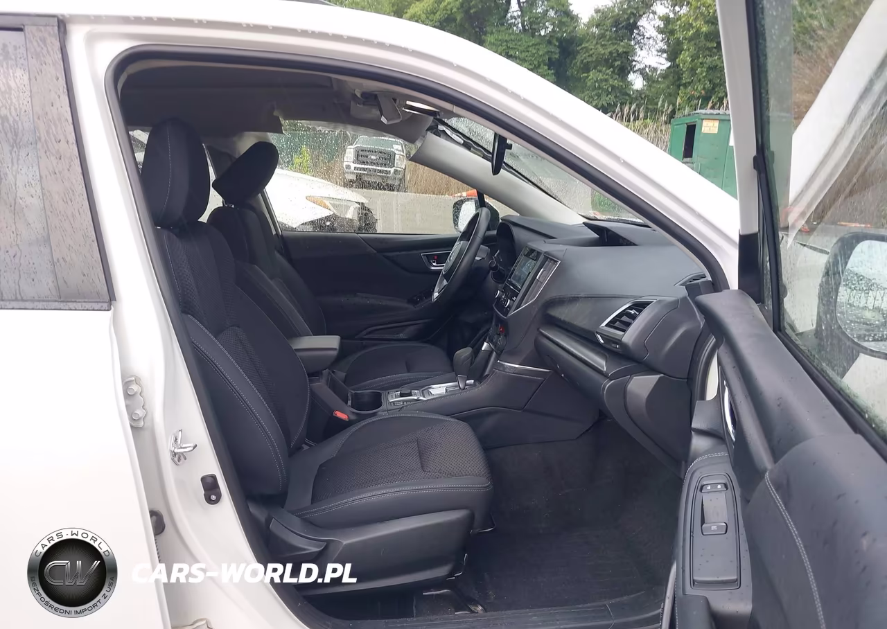 2024 Subaru Forester Premium VIN:JF2SKACC8RH472686 - 5