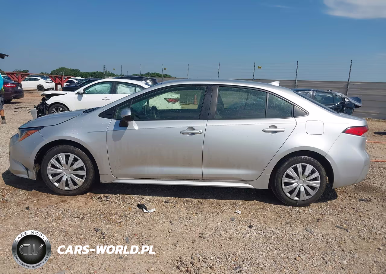 2020 Toyota Corolla Le VIN:JTDEPRAE8LJ115945 - 14