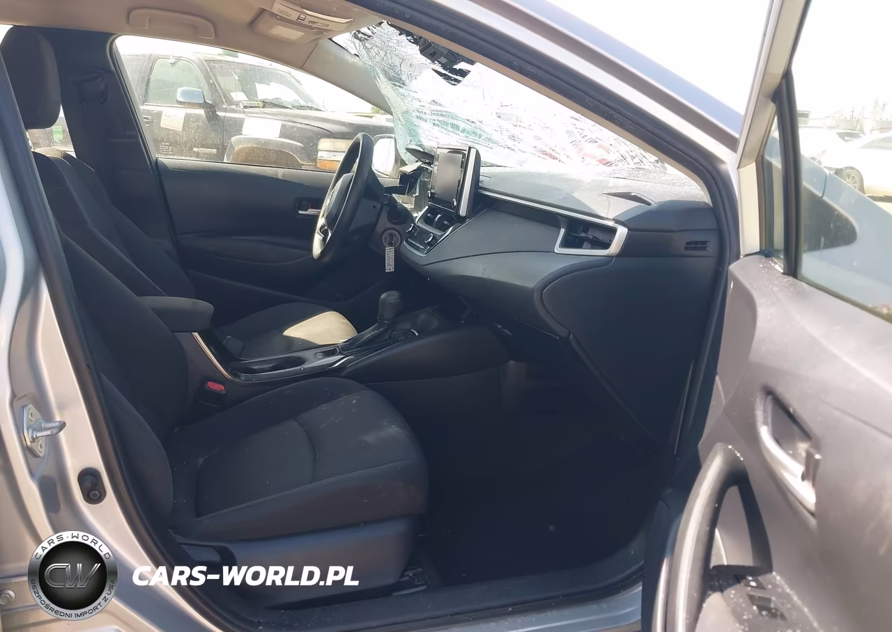 2020 Toyota Corolla Le VIN:JTDEPRAE8LJ115945 - 5