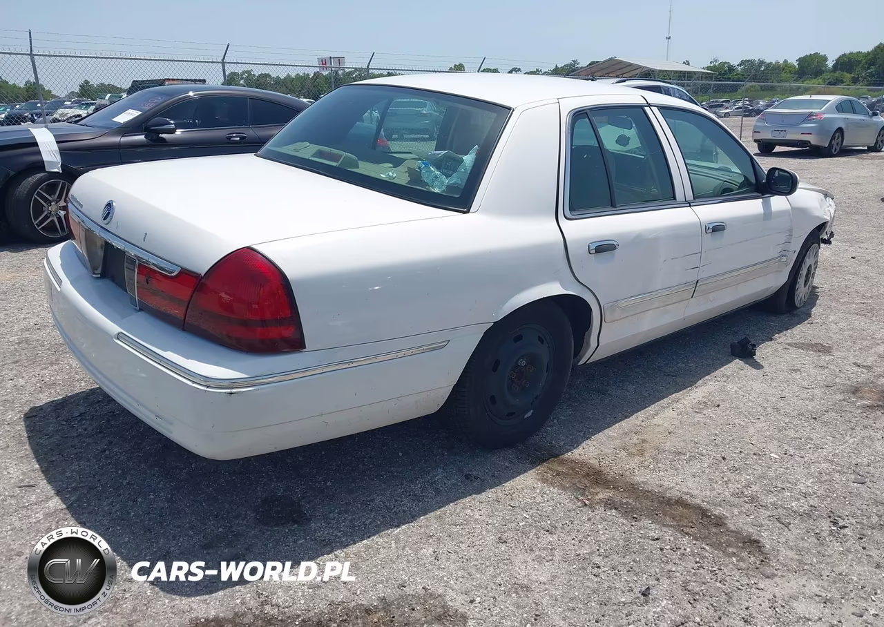 2003 Mercury Grand Marquis Gs VIN:2MEFM74W83X691014 - 4