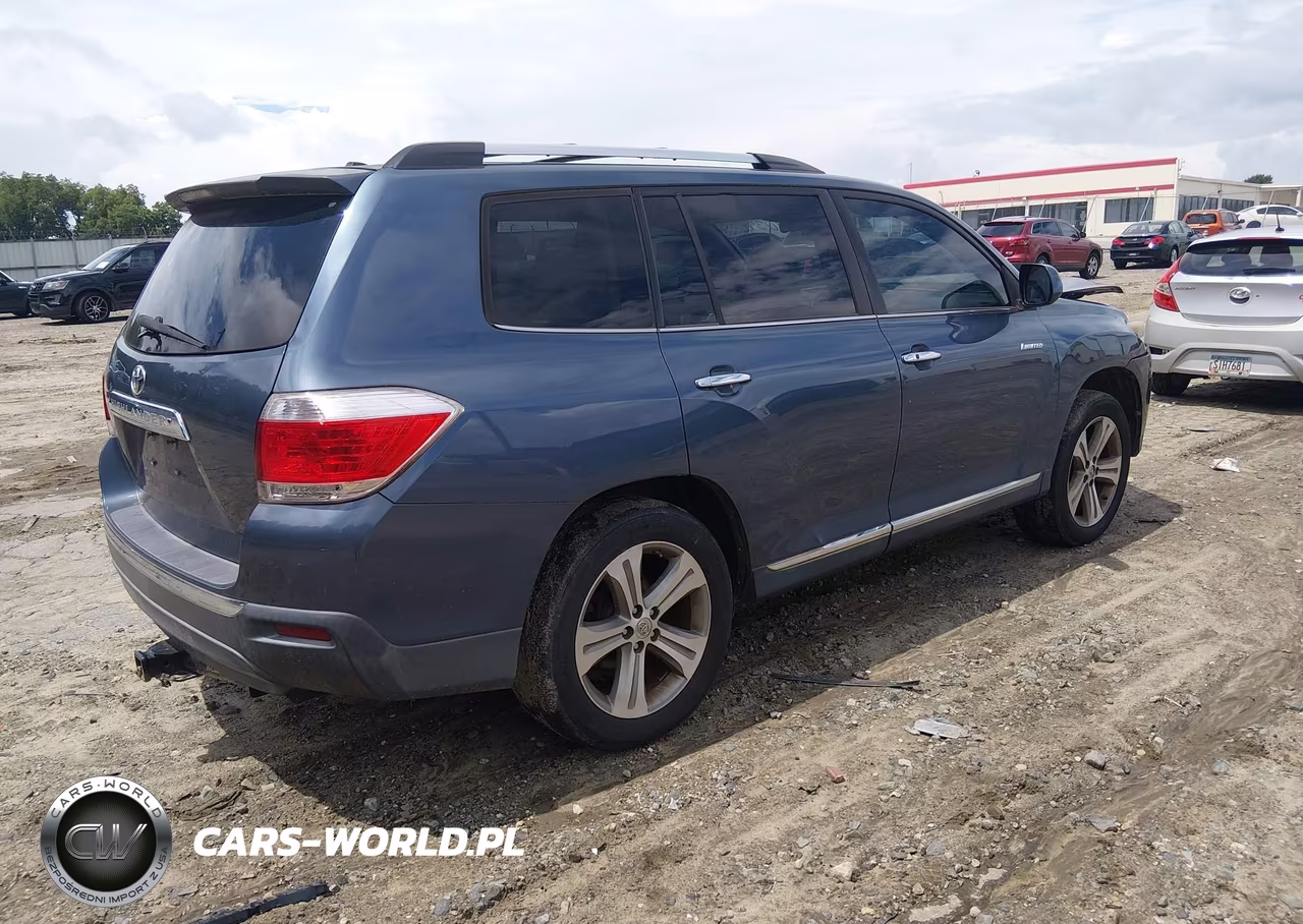 2011 Toyota Highlander Limited V6 VIN:5TDYK3EH6BS029452 - 4