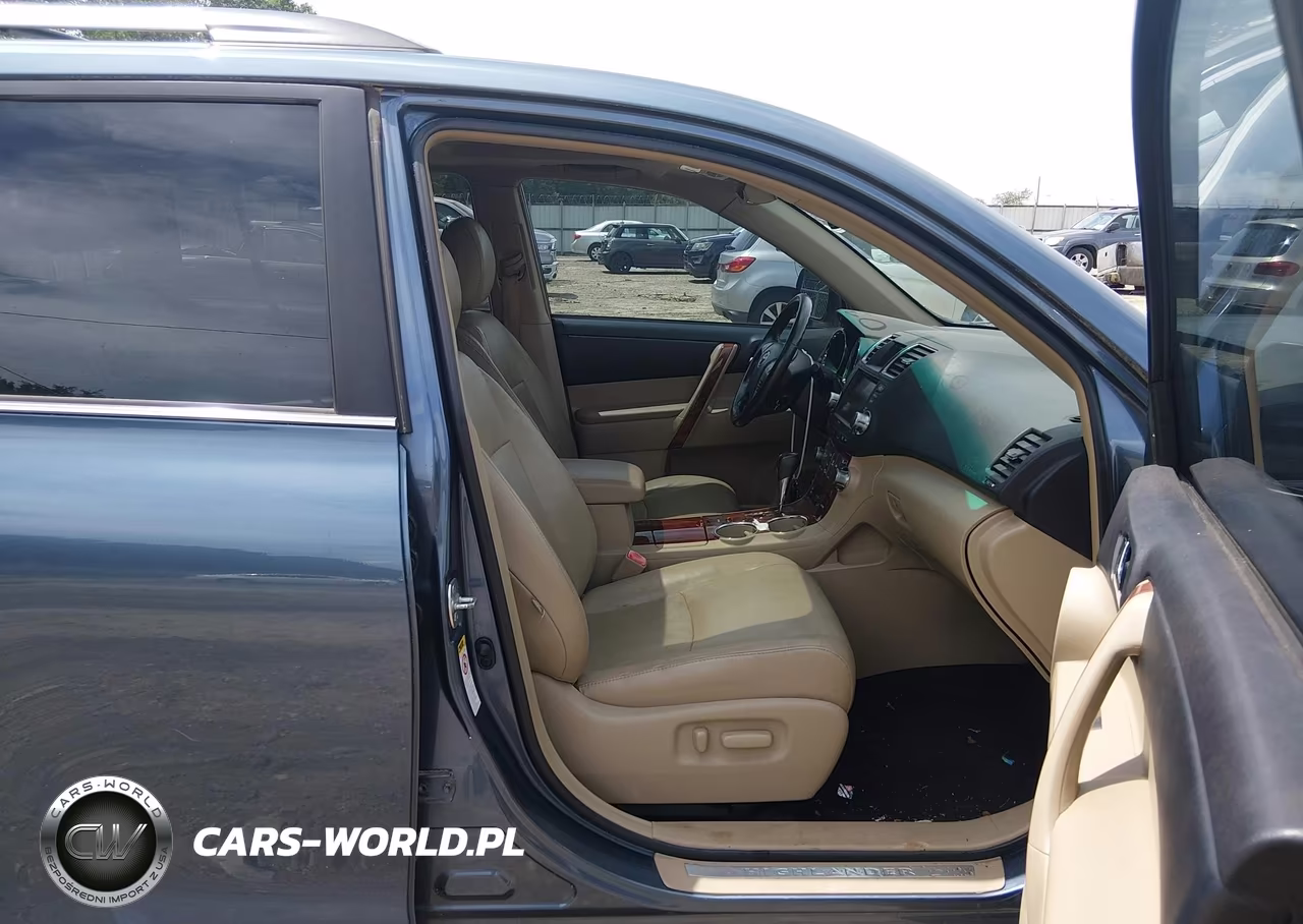 2011 Toyota Highlander Limited V6 VIN:5TDYK3EH6BS029452 - 5