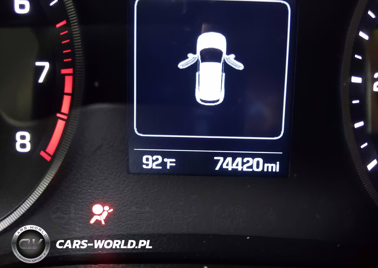 2017 Hyundai Tucson Sport VIN:KM8J33A20HU397139 - 16