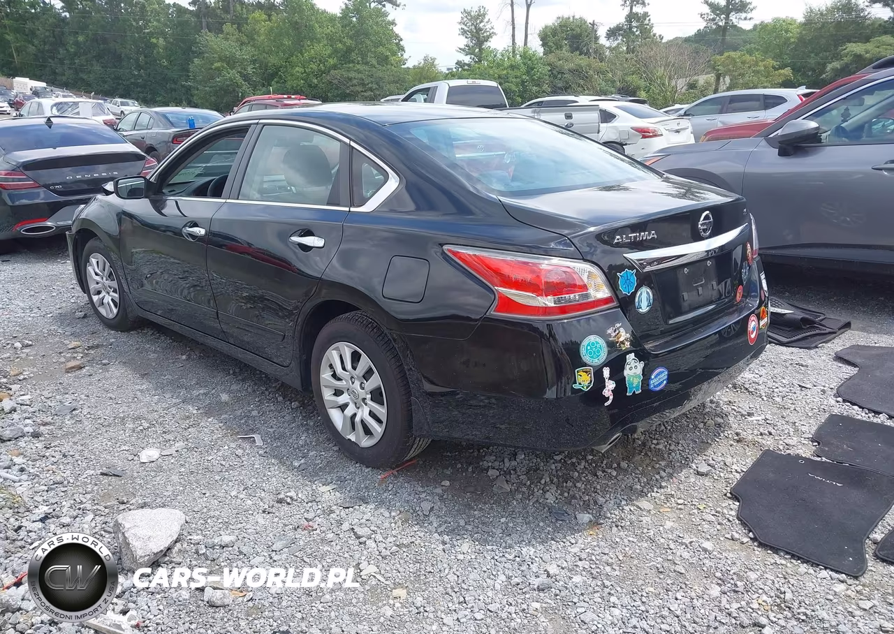 2015 Nissan Altima 2.5 S VIN:1N4AL3AP1FC478515 - 3