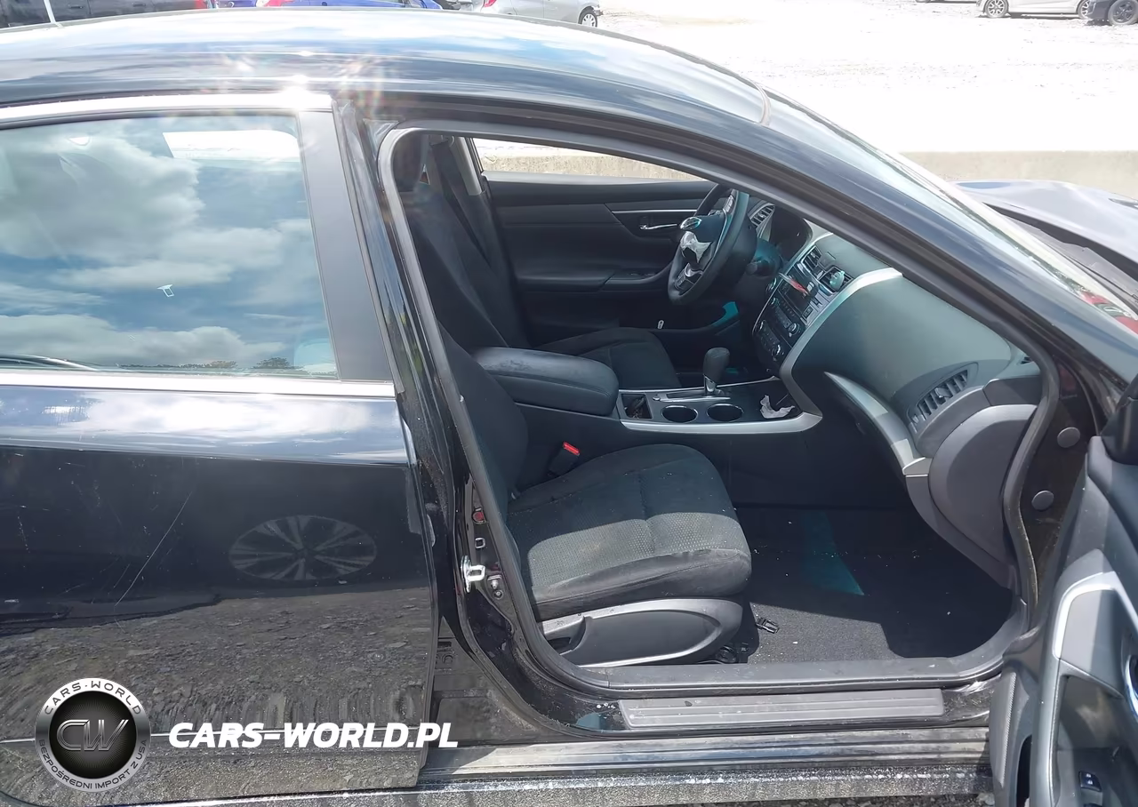 2015 Nissan Altima 2.5 S VIN:1N4AL3AP1FC478515 - 5
