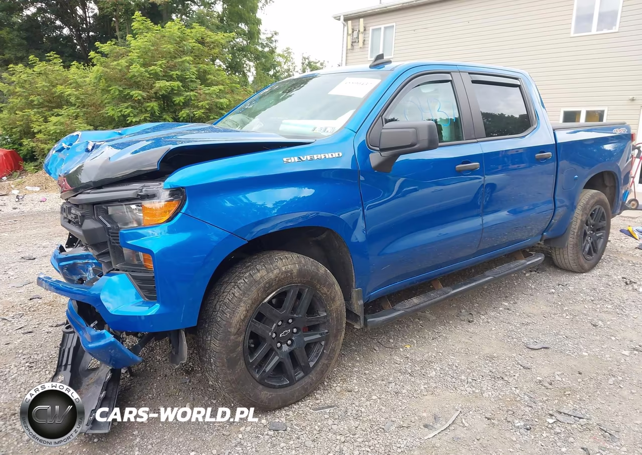 2022 Chevrolet Silverado 1500 4Wd Short Bed Custom VIN:1GCPDBEK4NZ638179 - 2