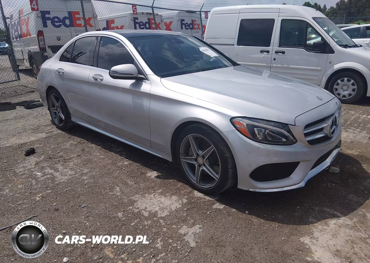 2016 Mercedes-Benz C 300 Sport 4Matic – zdjęcie 1 z 16