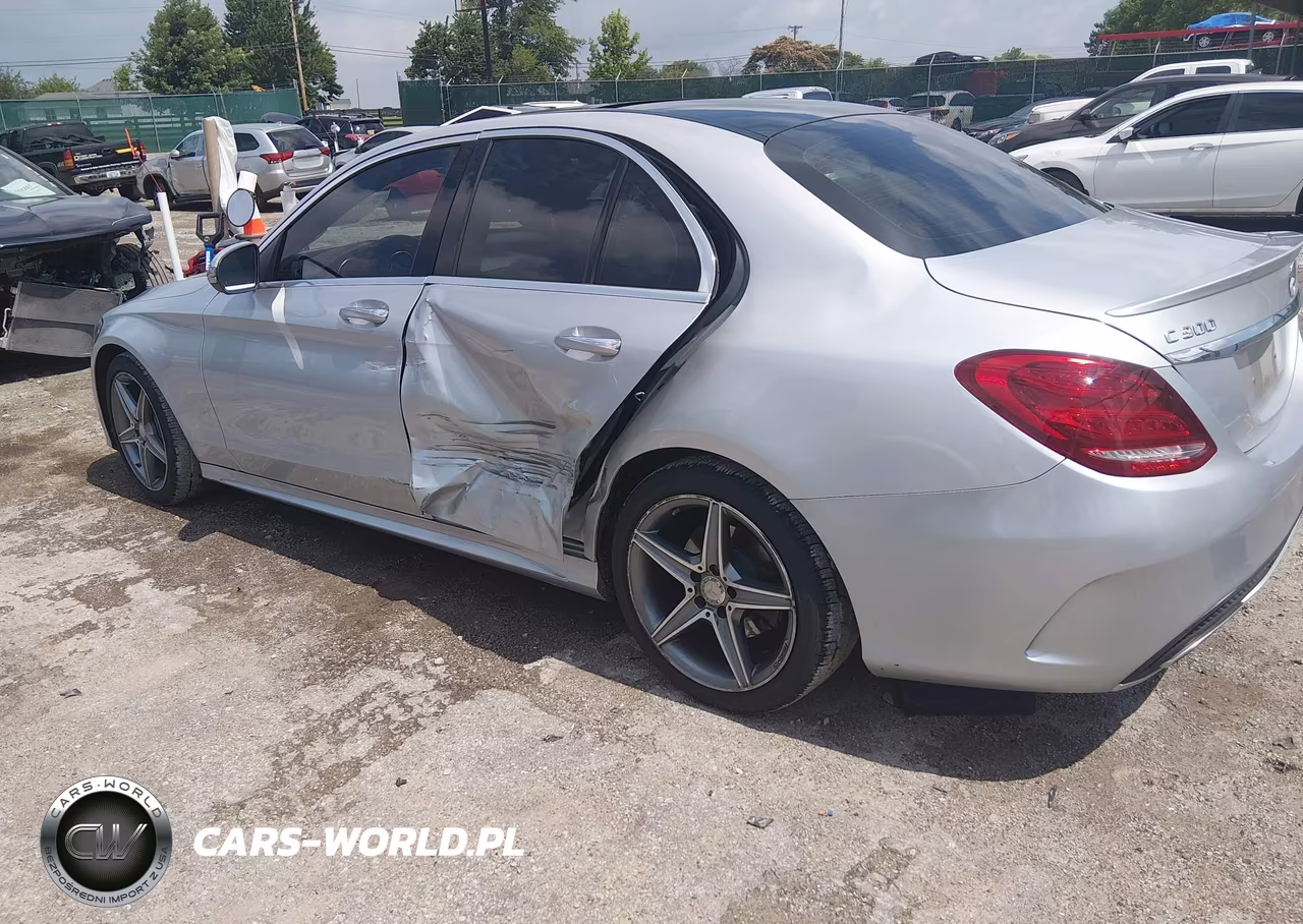 2016 Mercedes-Benz C 300 Sport 4Matic VIN:55SWF4KB9GU139147 - 3