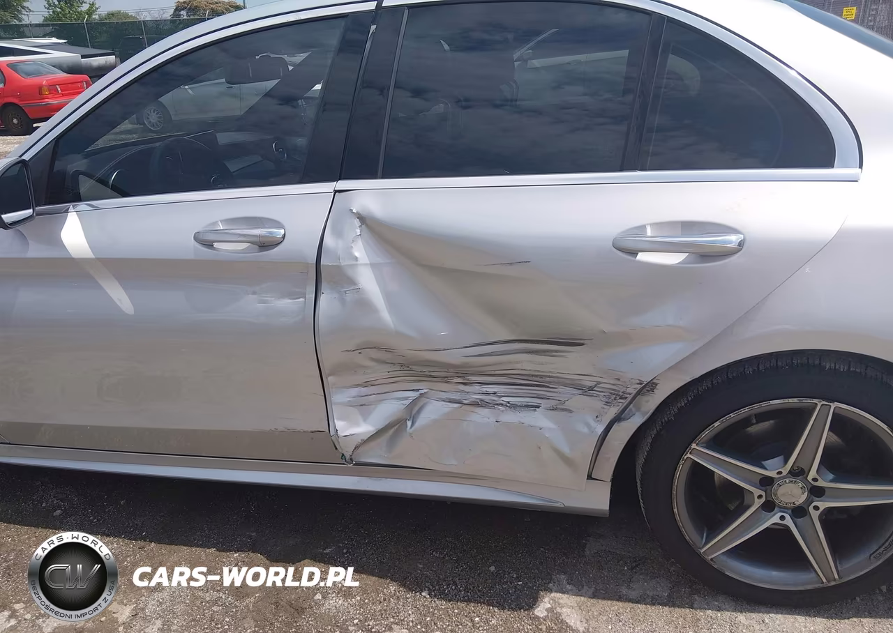 2016 Mercedes-Benz C 300 Sport 4Matic VIN:55SWF4KB9GU139147 - 6