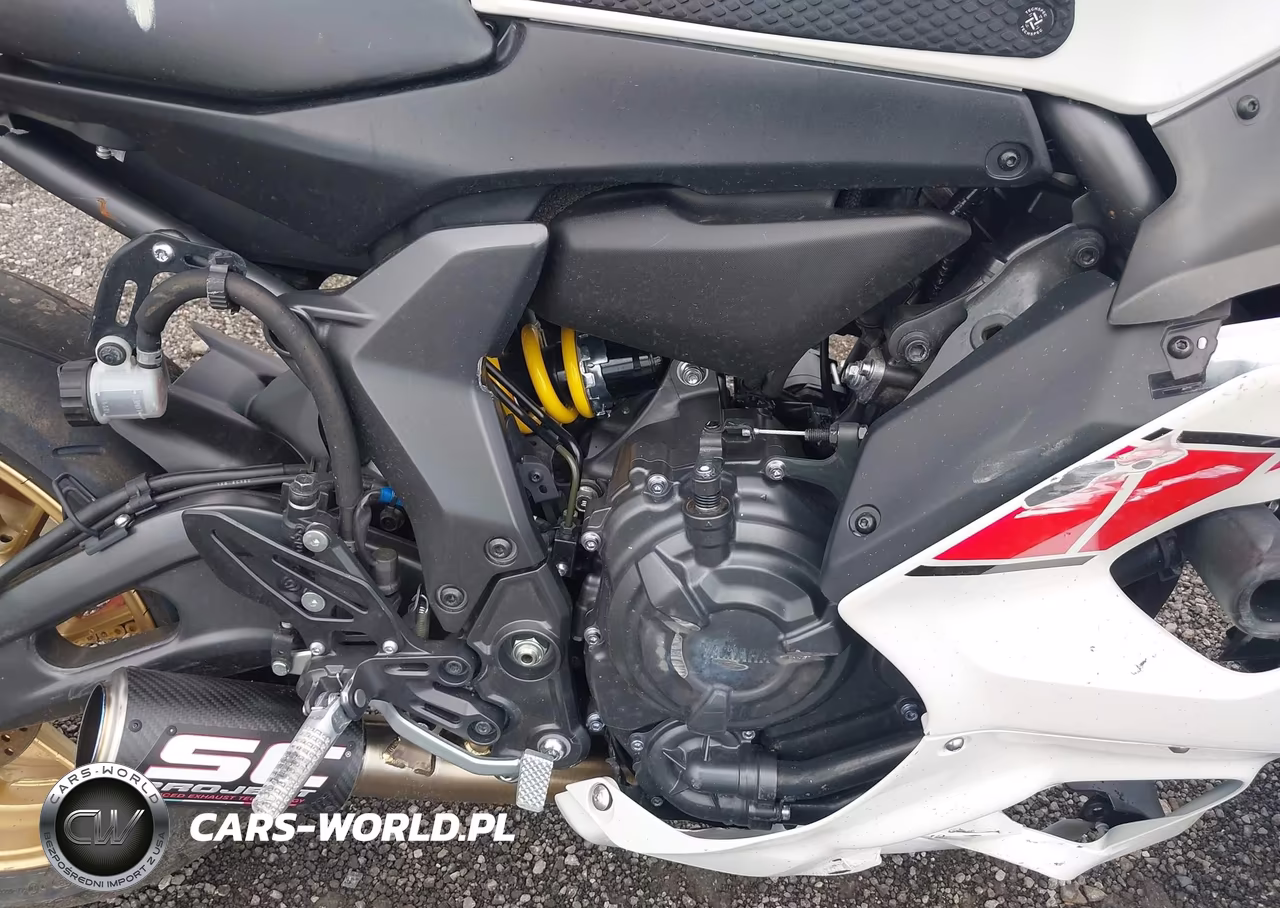 2022 Yamaha Yzfr7 VIN:JYARM38E1NA003077 - 8