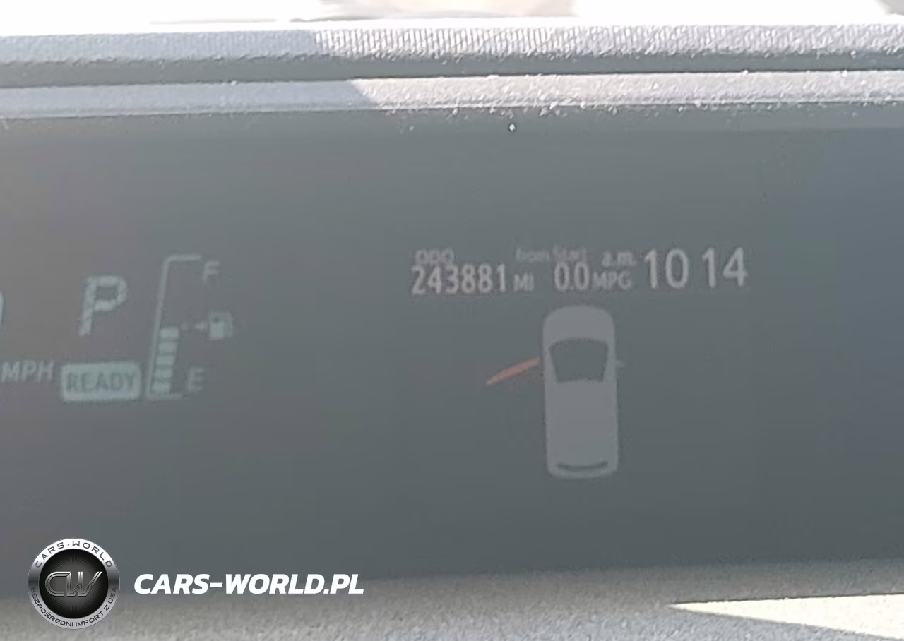 2014 Toyota Prius C One VIN:JTDKDTB36E1085885 - 15