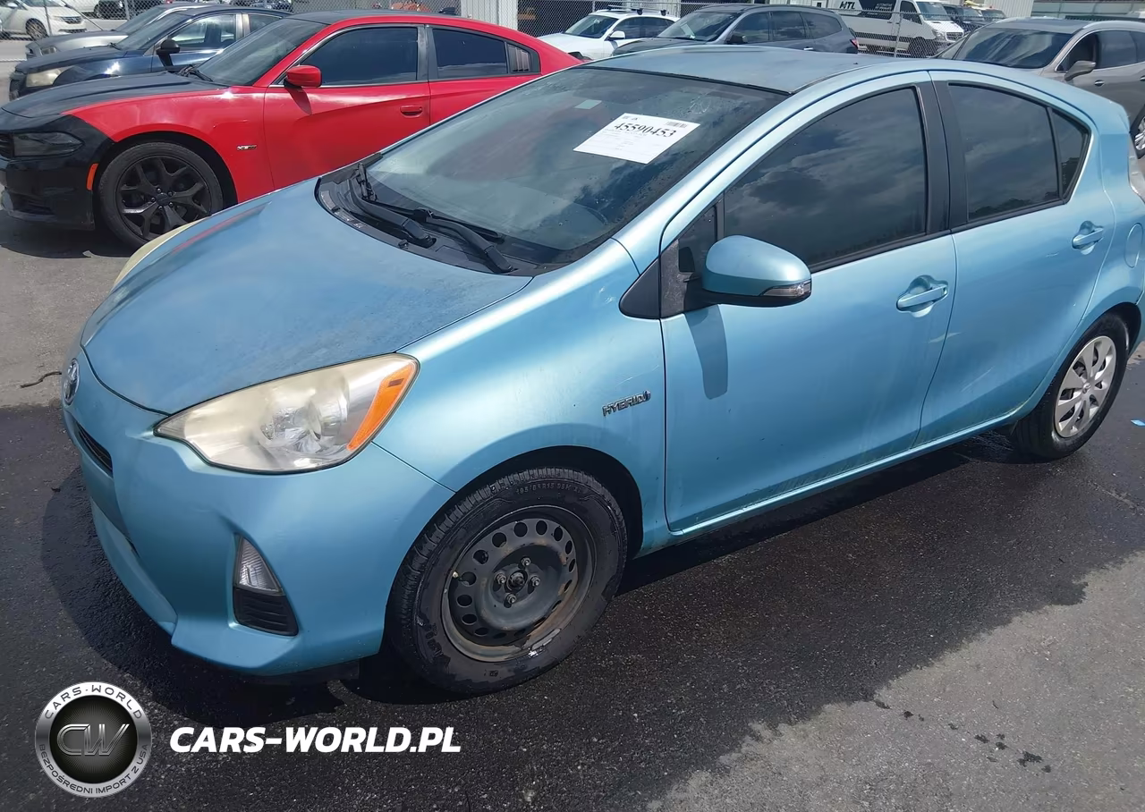2014 Toyota Prius C One VIN:JTDKDTB36E1085885 - 2
