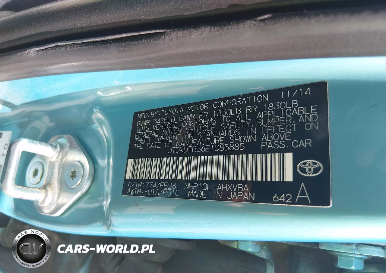 2014 Toyota Prius C One VIN:JTDKDTB36E1085885 - 9