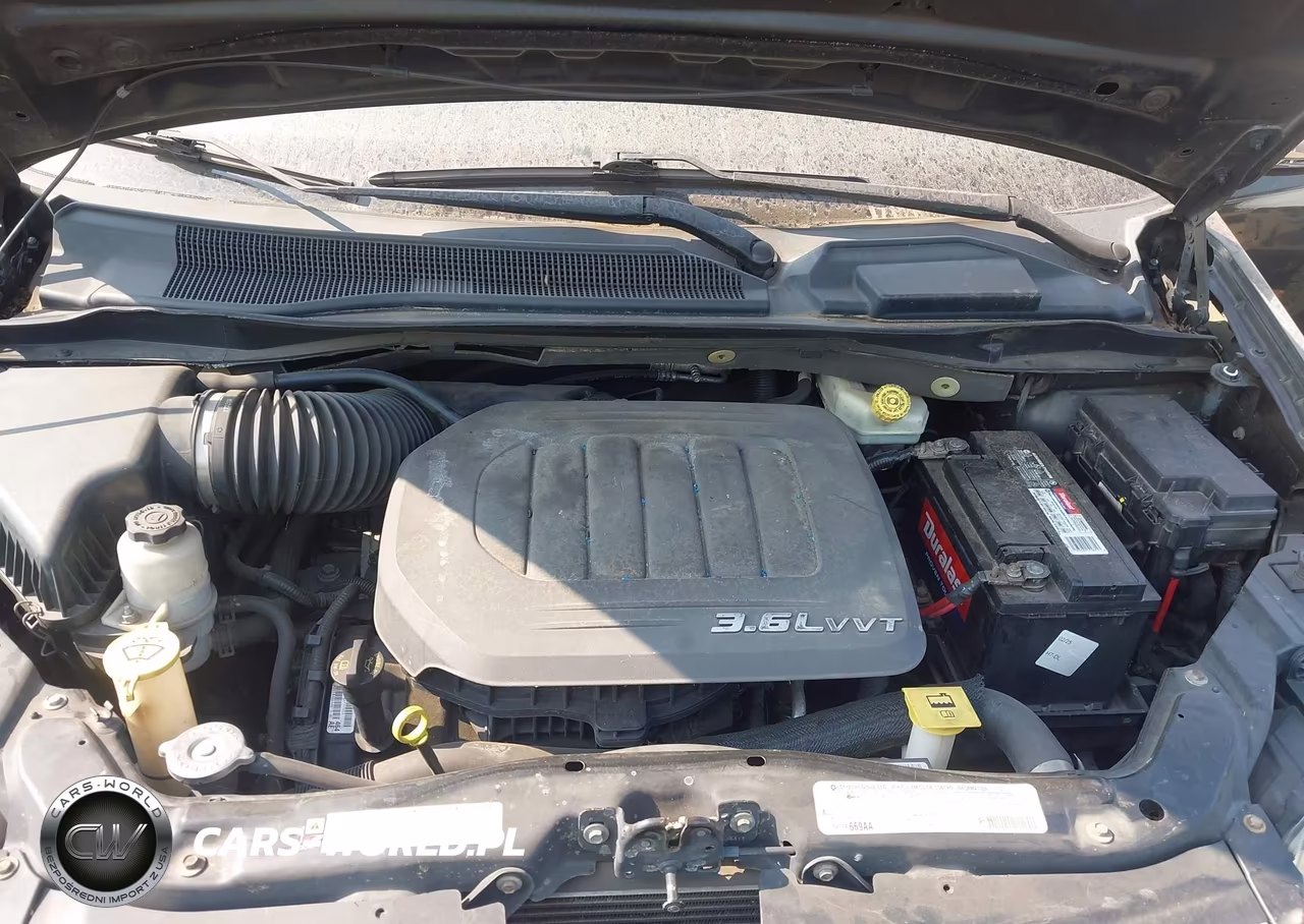 2012 Chrysler Town & Country Touring-L VIN:2C4RC1CG6CR199823 - 10