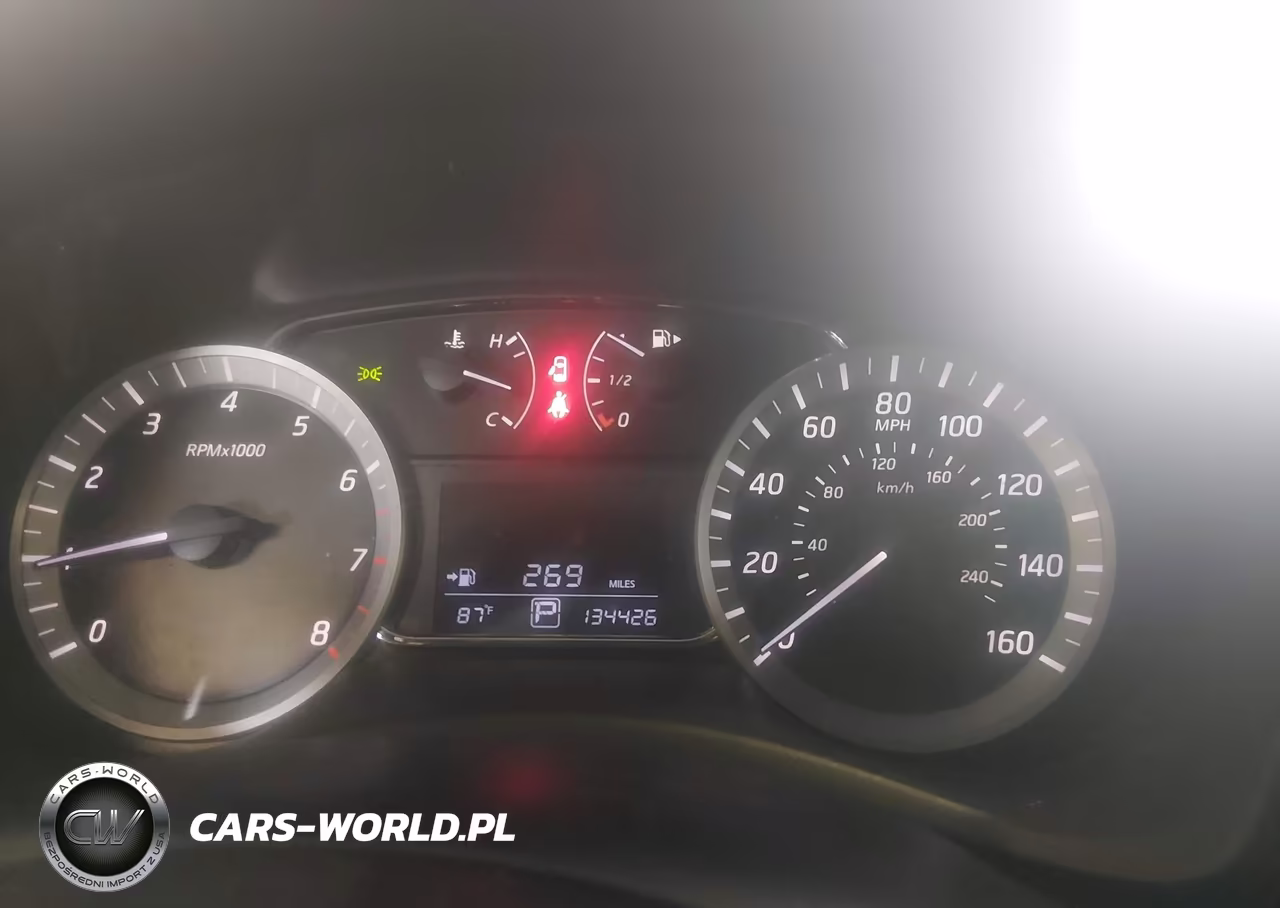 2015 Nissan Sentra Sr VIN:3N1AB7AP0FY310265 - 7