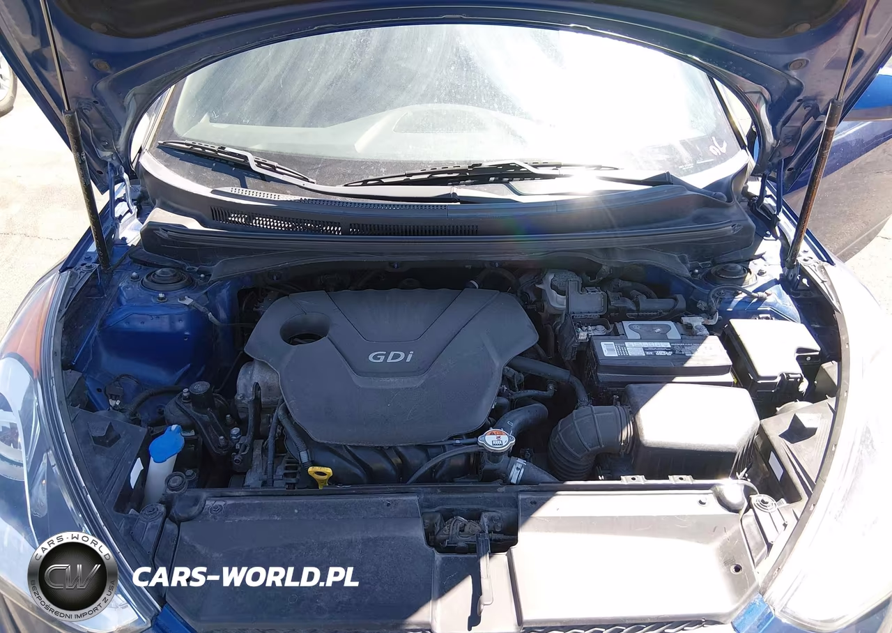 2016 Hyundai Veloster VIN:KMHTC6AD9GU302684 - 10