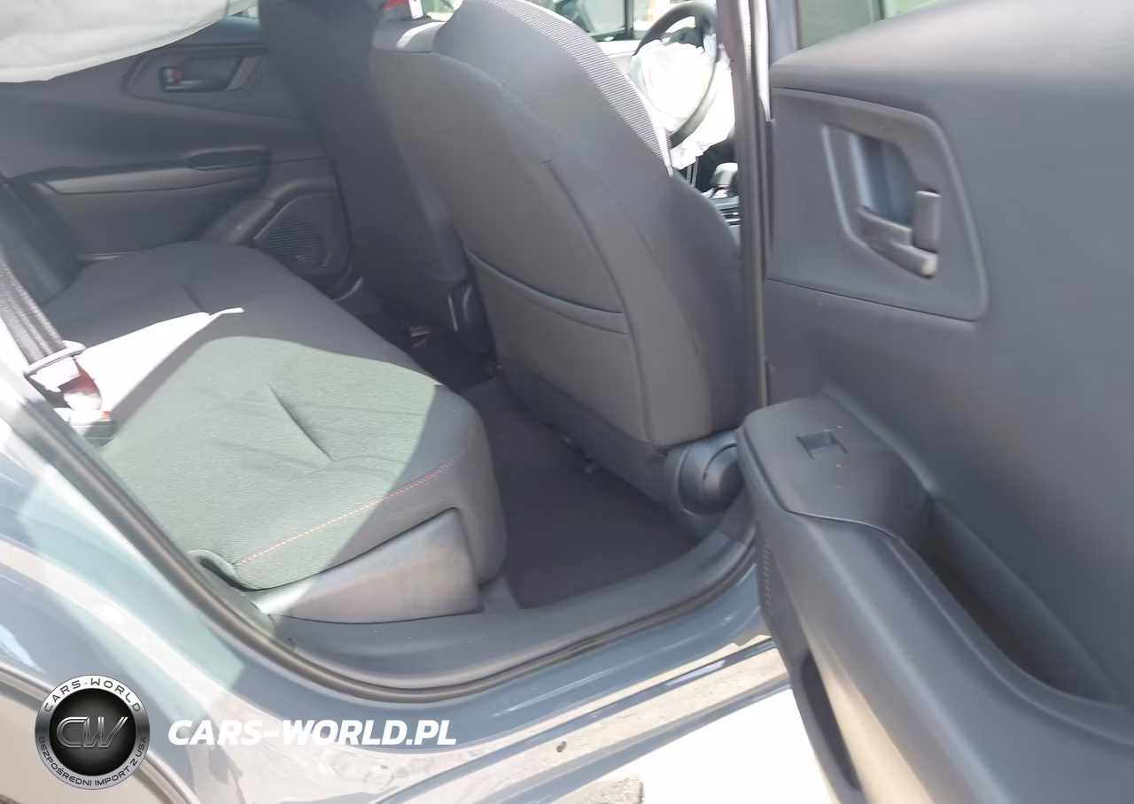 2026 Toyota Prius Plug-In Hybrid Se VIN:JTDACACU6T3062859 - 8