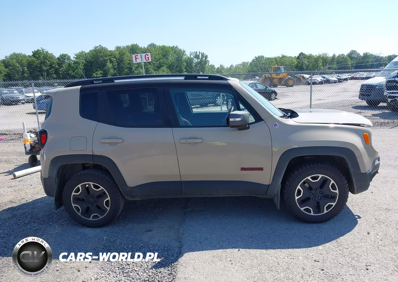 2016 Jeep Renegade Trailhawk VIN:ZACCJBCT9GPD57600 - 13