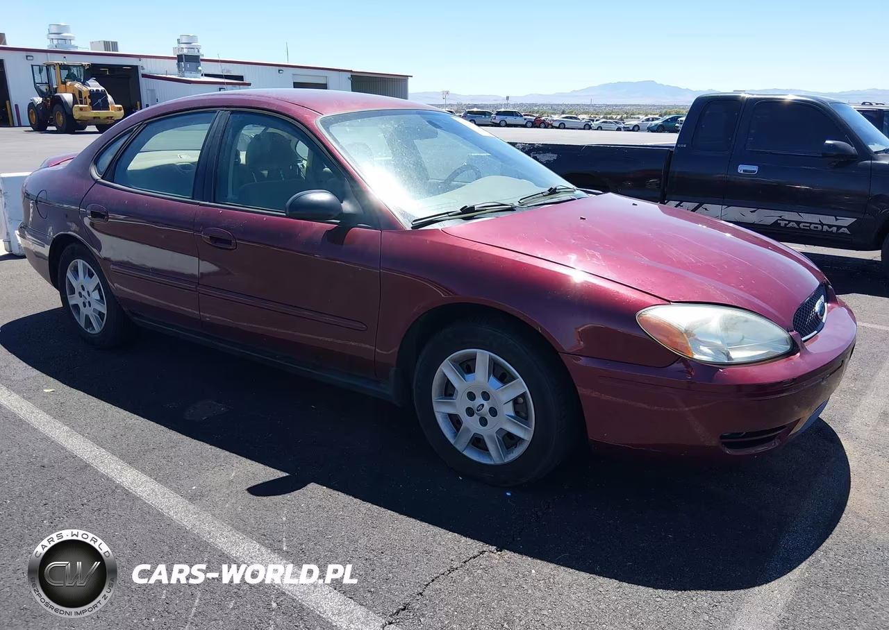 2004 Ford Taurus Se