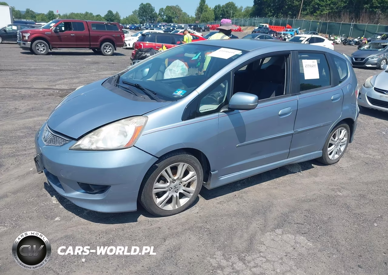 2011 Honda Fit Sport VIN:JHMGE8H65BC013091 - 2