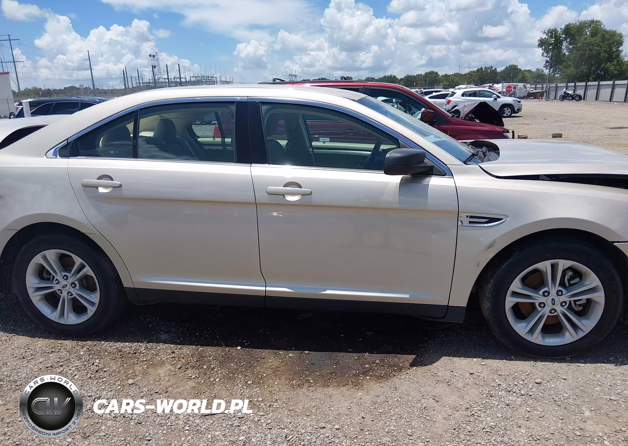 2018 Ford Taurus Se VIN:1FAHP2D87JG122864 - 13