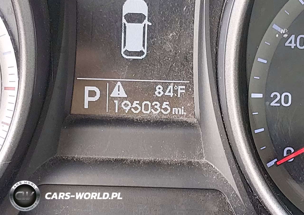 2013 Hyundai Santa Fe Sport VIN:5XYZUDLB8DG105756 - 15