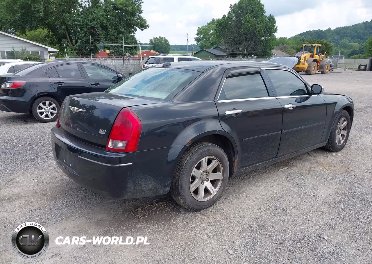 2006 Chrysler 300 Touring VIN:2C3KA53G36H488140 - 4