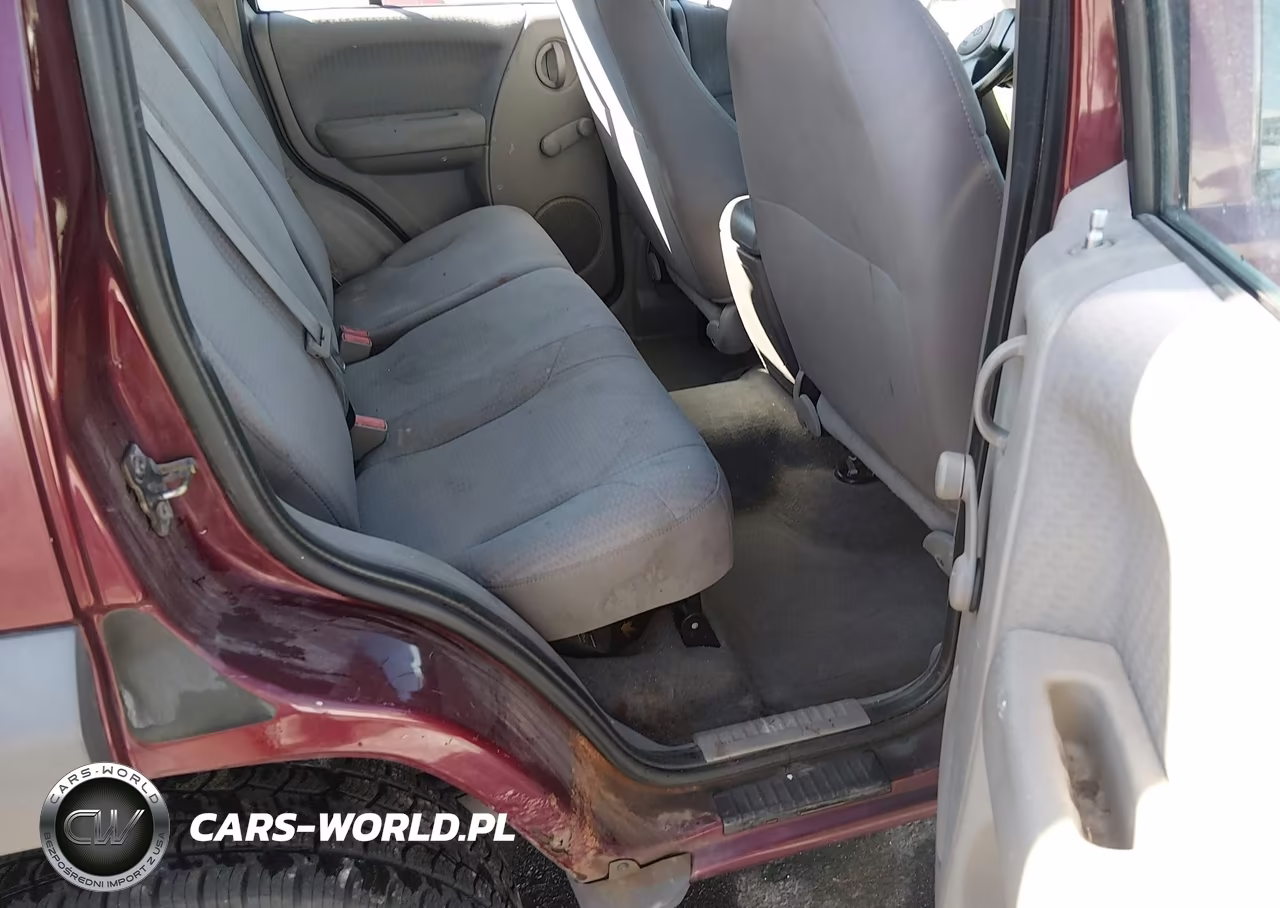 2002 Jeep Liberty Sport VIN:1J4GL48K12W276572 - 8