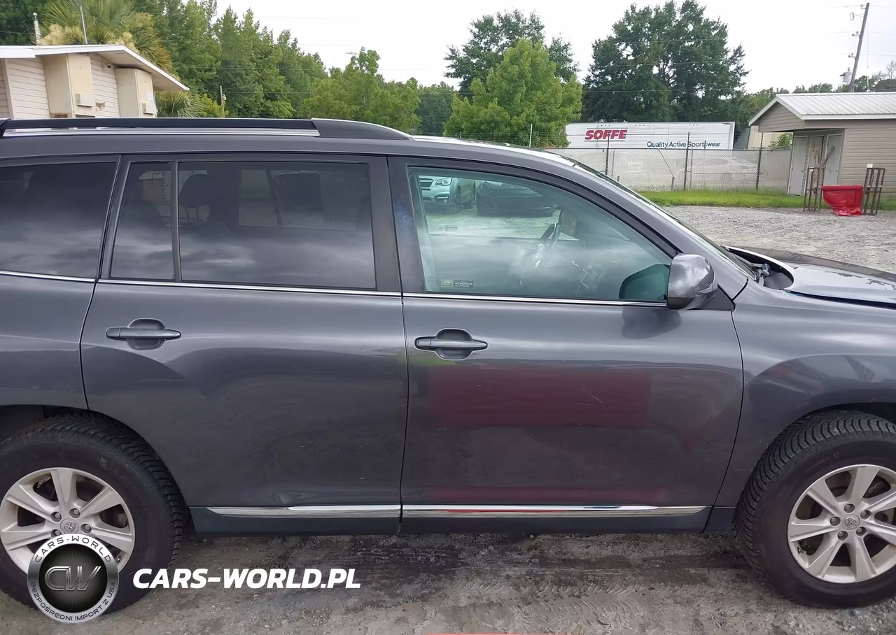 2013 Toyota Highlander Se V6 VIN:5TDZK3EHXDS141419 - 13