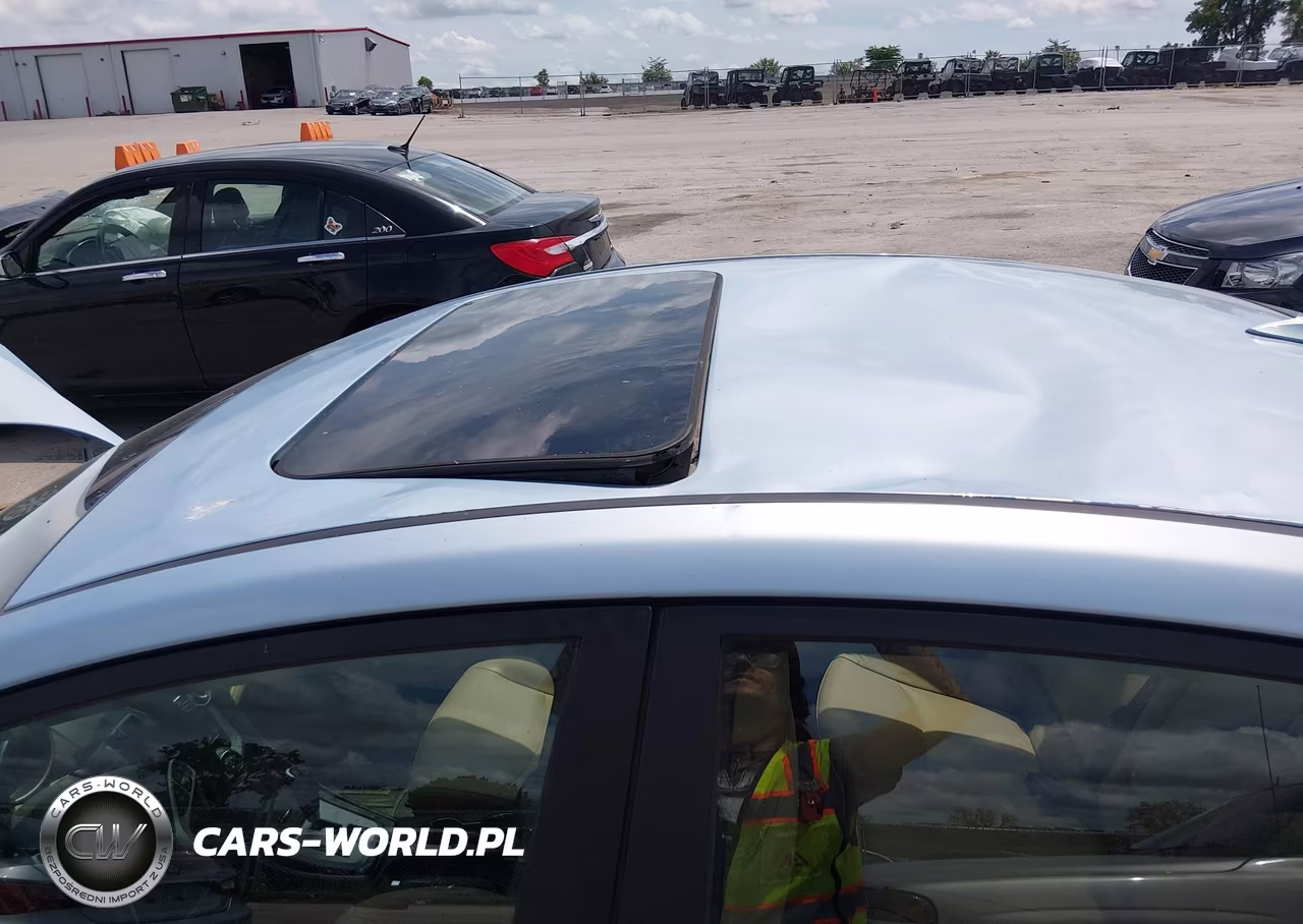 2011 Hyundai Elantra Limited (Ulsan Plant) VIN:KMHDH4AE3BU137887 - 6
