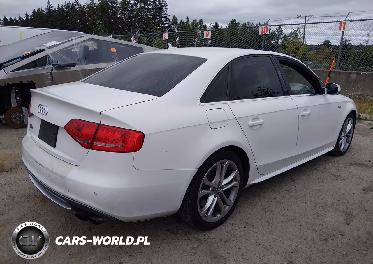 2010 Audi S4 3.0 Premium Plus VIN:WAUBGAFL4AA038125 - 4