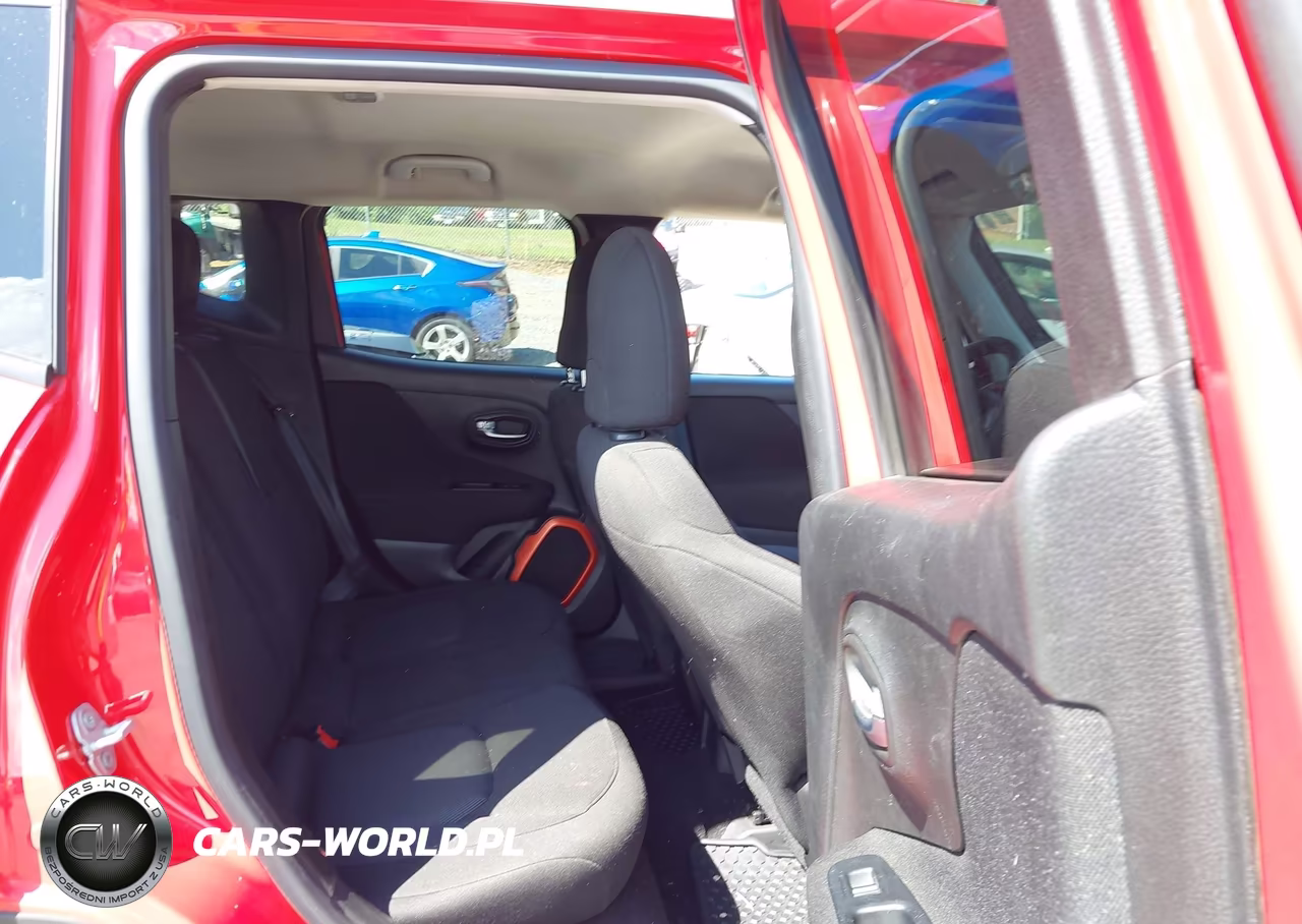 2018 Jeep Renegade Upland Edition 4X4 VIN:ZACCJBAB3JPH49179 - 8