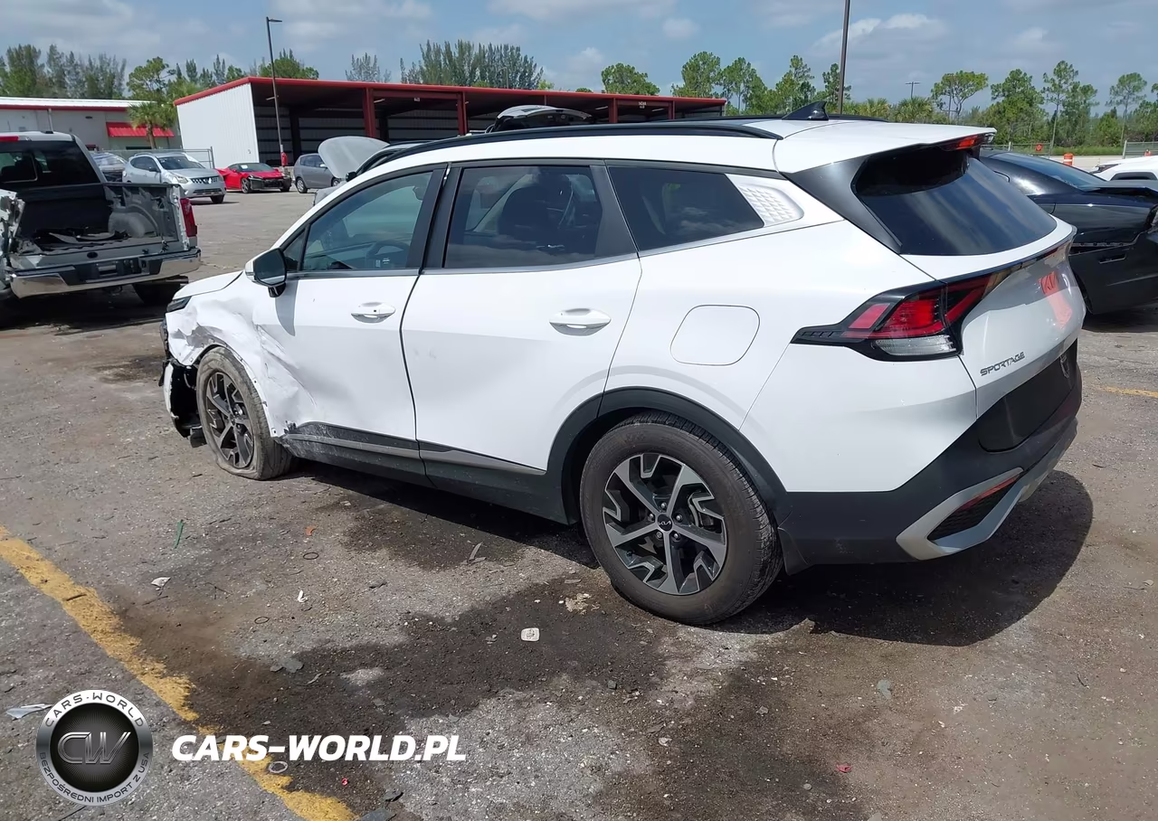 2025 Kia Sportage Ex VIN:5XYK33DFXSG266638 - 3