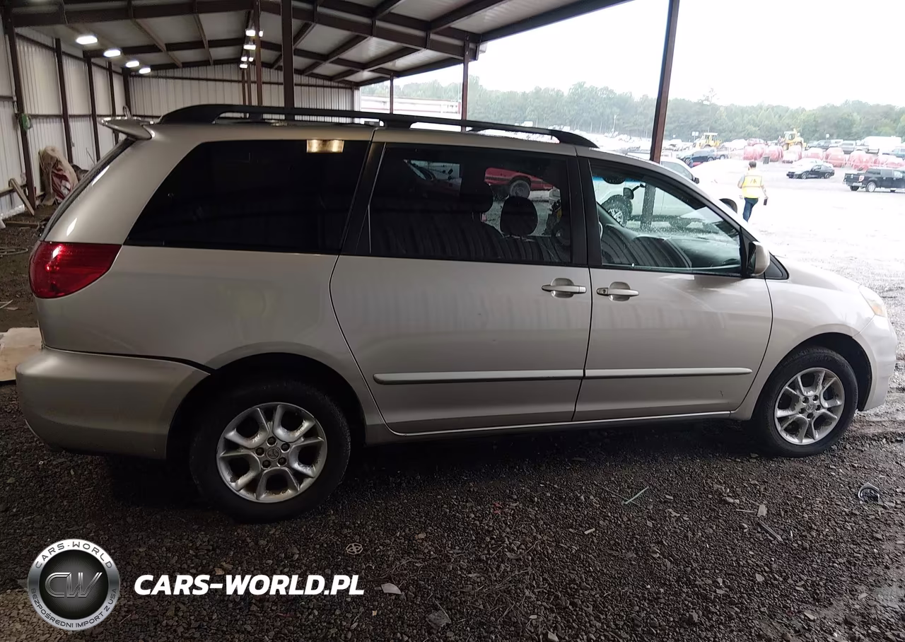 2006 Toyota Sienna Xle VIN:5TDBA22CX6S063475 - 13