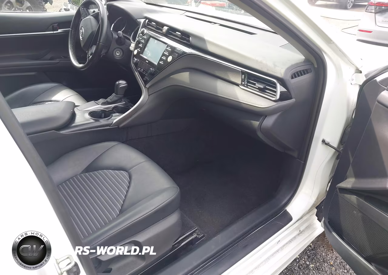2020 Toyota Camry Se VIN:4T1G11AK5LU885998 - 5