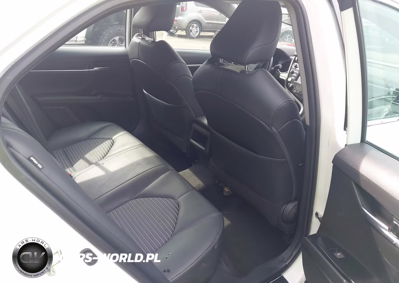 2020 Toyota Camry Se VIN:4T1G11AK5LU885998 - 8