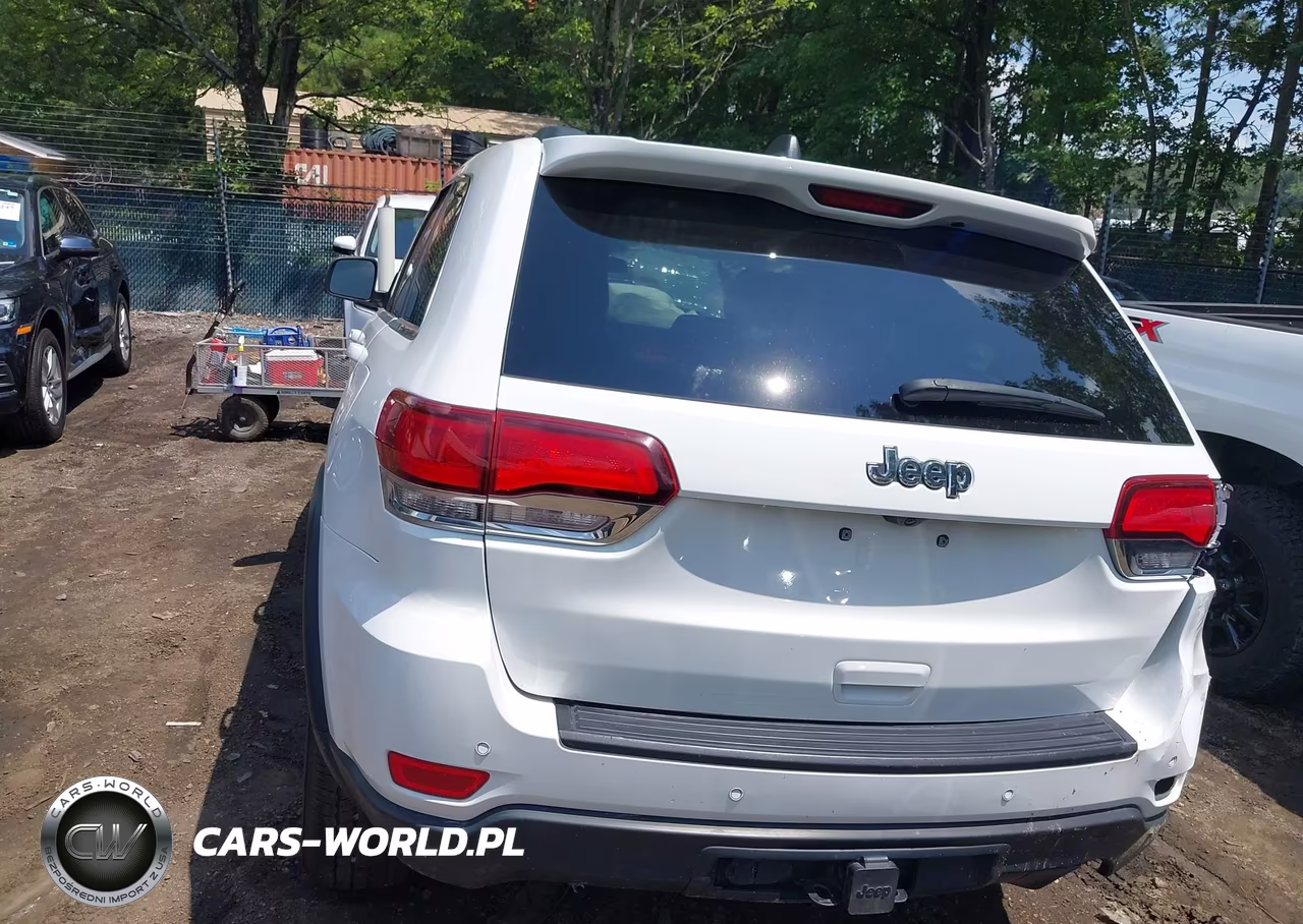 2021 Jeep Grand Cherokee Laredo E 4X4 VIN:1C4RJFAG9MC788204 - 15
